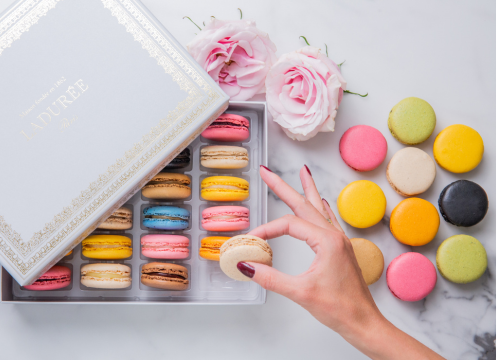 Macarons Gift Boxes to compose