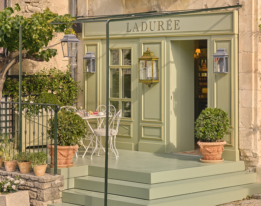 Ladurée takes residence in the South