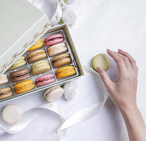 Macarons Gift Boxes to compose