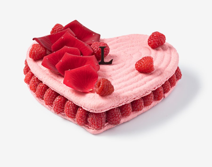 Ispahan cĆur Craquez pour l'iconique de la Maison LadurĂ©e : l'Ispahan, en forme de cĆur pour l'occasion. CrĂ©dits photo : Pierre Monetta.