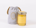 Acacia honey harvested in the Béarn region can be enjoyed on a slice of bread, in yoghurt or to sweeten a cup of tea.