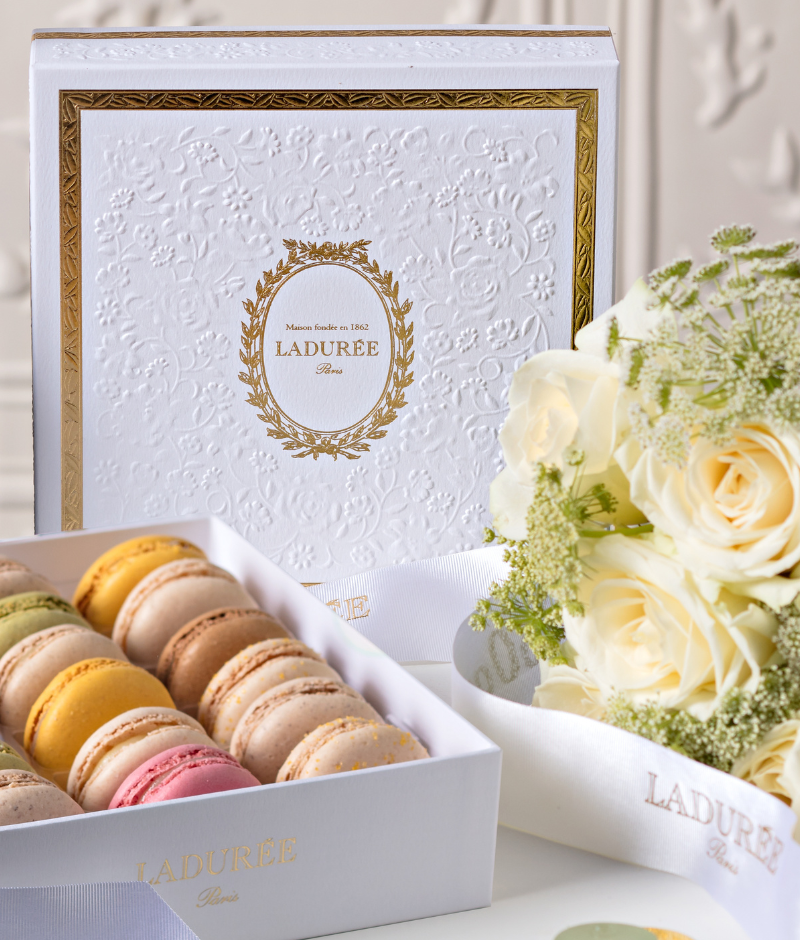 To celebrate its 160th anniversary, Ladurée has created an exclusive box of 18 macarons. The decoration is inspired by the ceiling of the first Ladurée boutique on rue Royale.