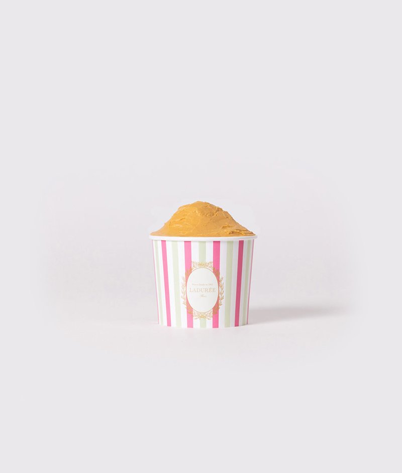 Découvrez notre crème glacée au caramel à la Fleur de Sel.