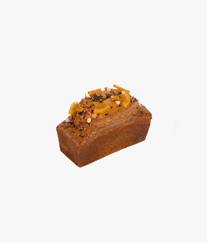 Marie-Antoinette tea-scented moist cake: black teas from China and India, rose petals, citrus fruit and honey.